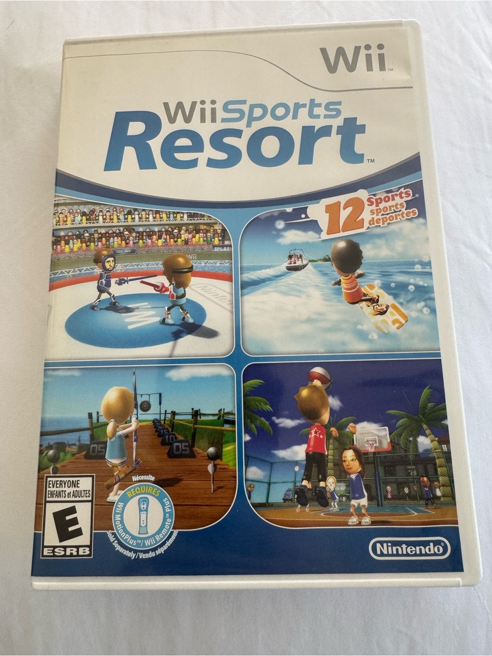 Nintendo Wii Sports Resort Game Tested Working w/ Case